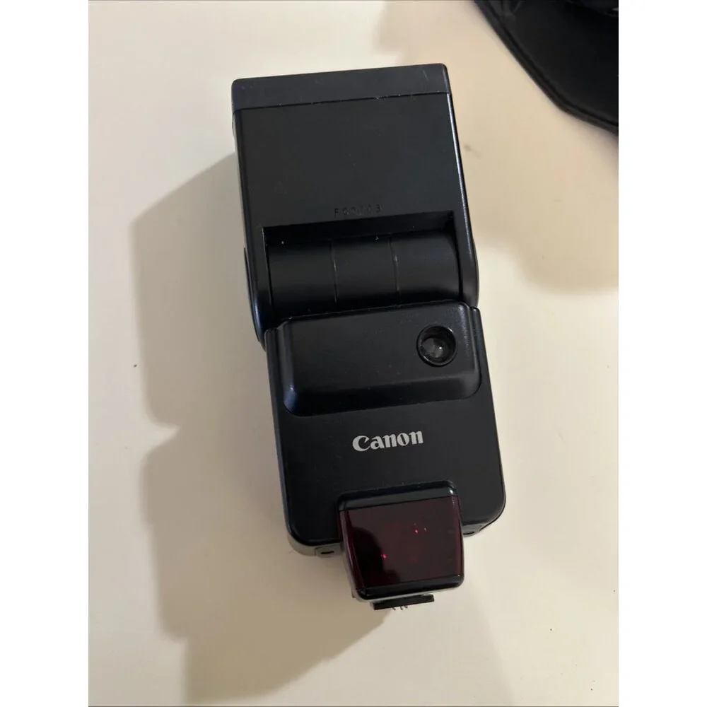 Canon EOS 750 SLR Camera with 35-55M Lens w/ Extra Sigma Zoom -a Lens 35-135mm